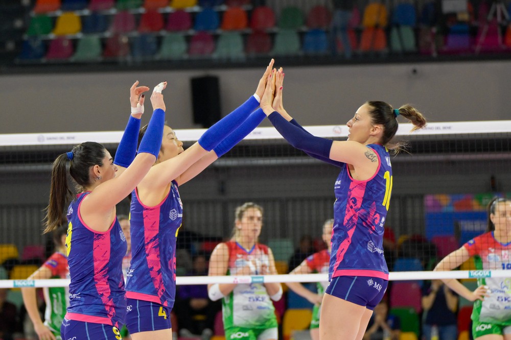 Volley Femminile: a Palazzo Wanny la Savino Del Bene Volley batte 3-0 Honda Olivero Cuneo