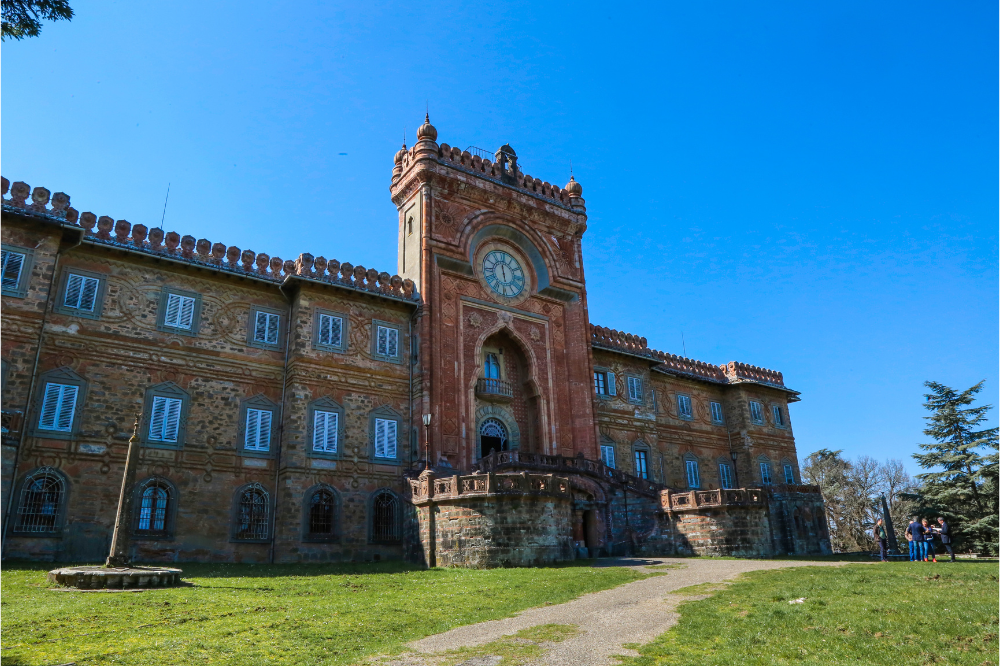 Il Castello di Sammezzano sta ottenendo ottimi risultati nella classifica de ‘I luoghi del Cuore’ promossa dal FAI