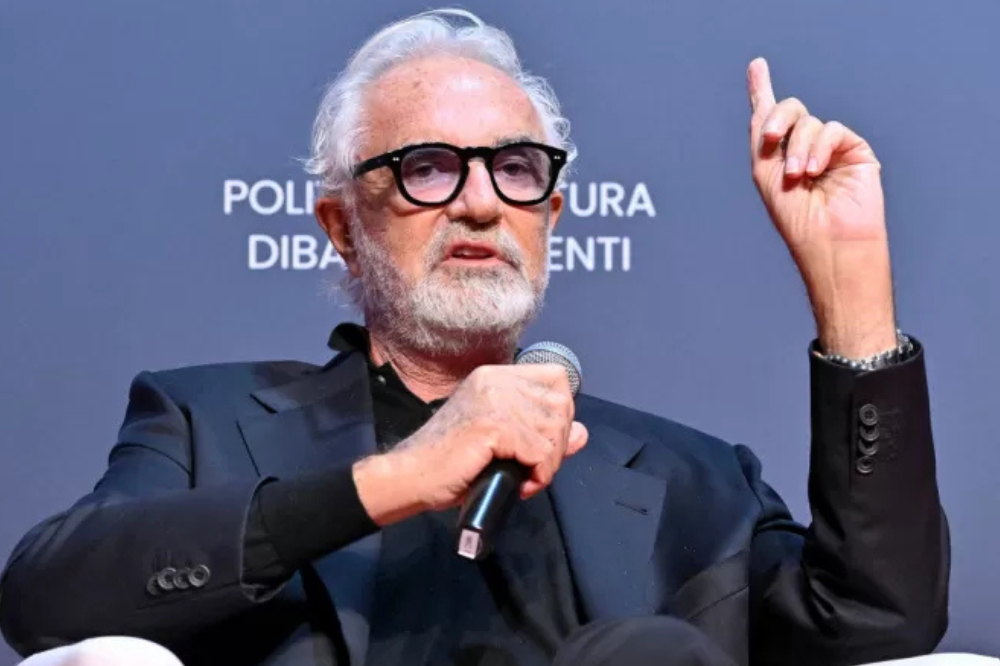 Briatore a Firenze lancia l'idea di un unico museo come Louvre o Prado