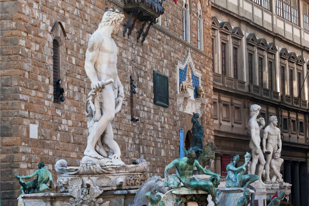 I monumenti di Firenze illuminati per tenere alta l'attenzione su due malattie