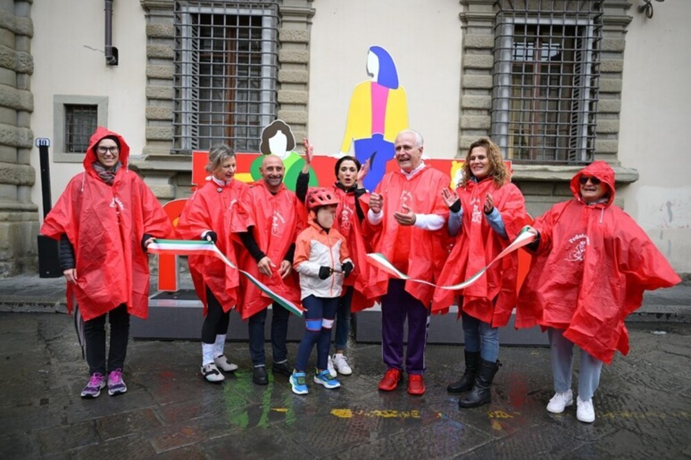 Pedale rosso, a Firenze in bici per i diritti delle donne