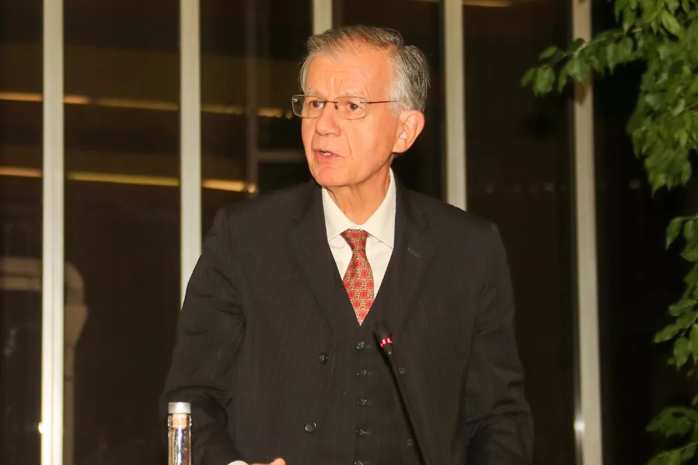 Alla “Cesare Alfieri” si analizza “l'Anno elettorale 2024”
