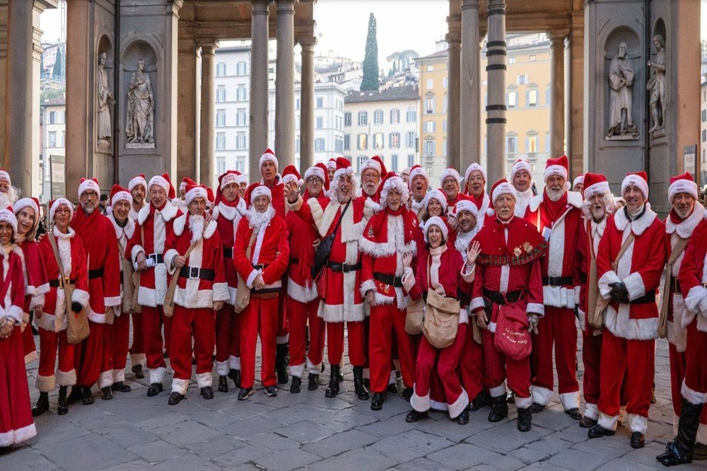 A Teatro del Maggio concerto benefico con Compagnia Babbo Natale