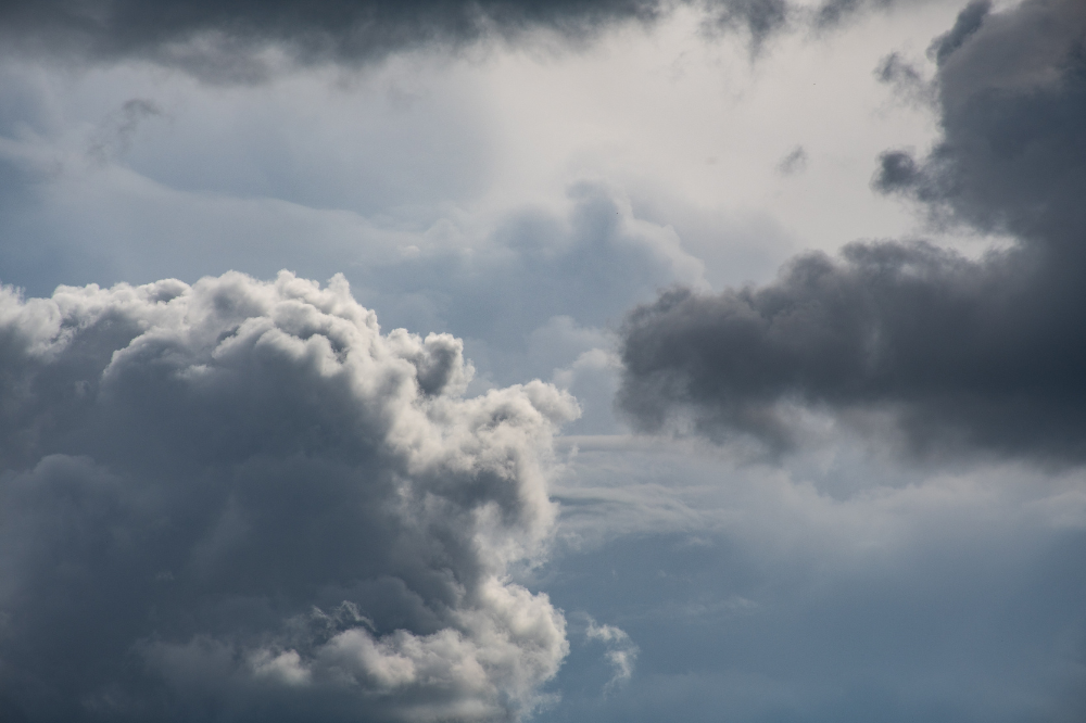 Meteo: una domenica dominata dalle nuvole