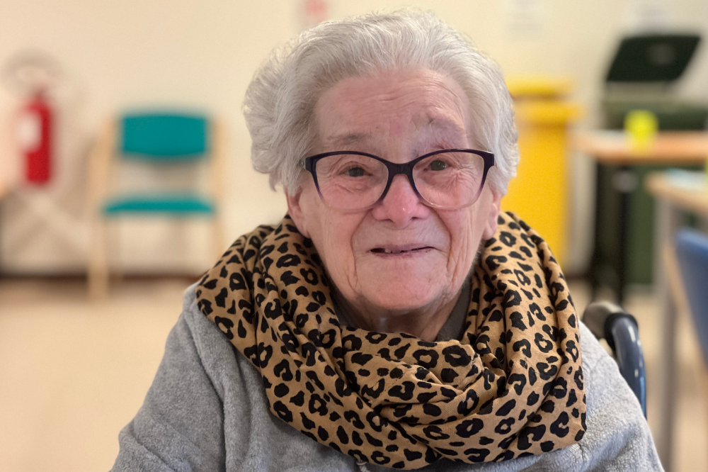 Giorno della Memoria: Nara, la bambina che nascondeva gli ebrei in soffitta, incontra gli studenti a Firenze