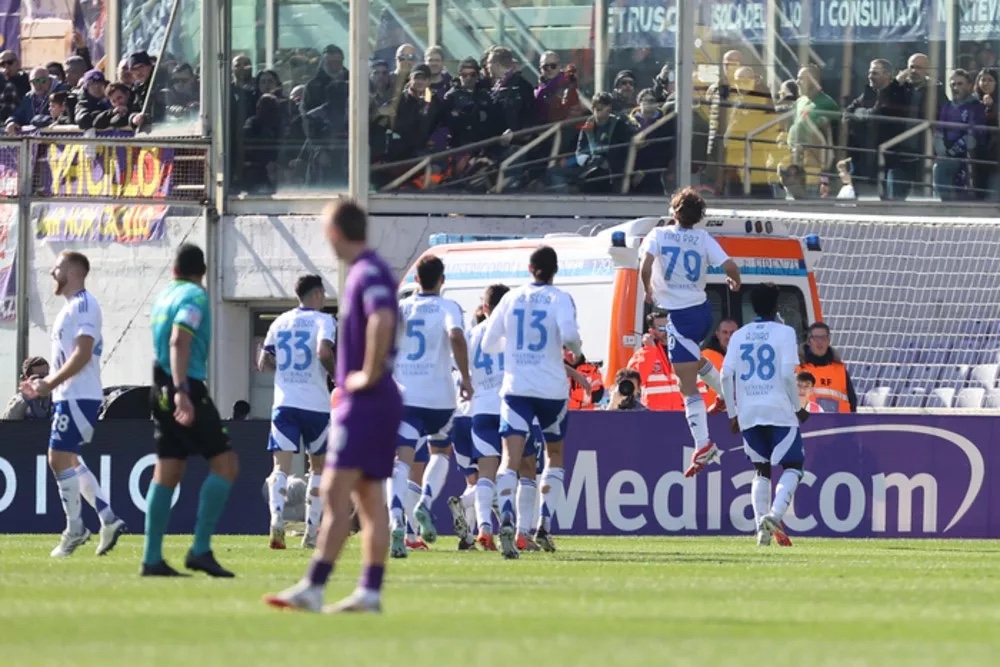 Fiorentina sconfitta dal Como: gioco assente e futuro incerto