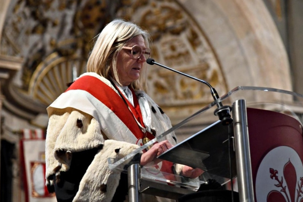 Botta e risposta Petrucci-Ministero sui finanziamenti alle università