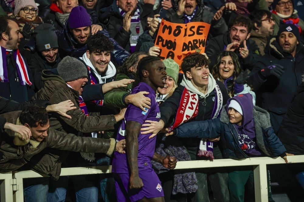 Moise Kean titolare in Grecia? Le condizioni di Adli, Folorunsho e Colpani