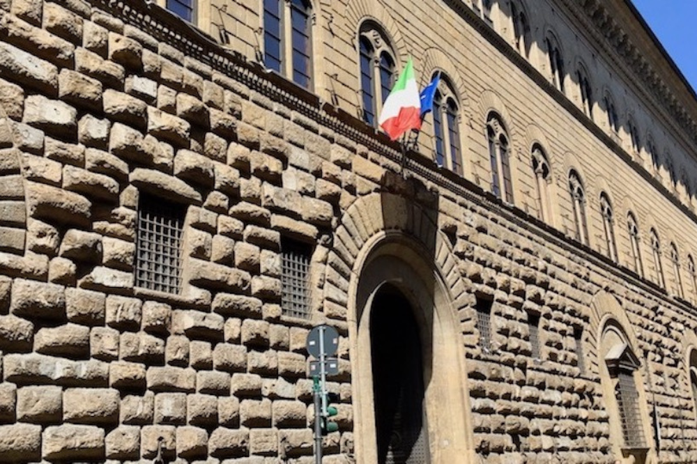 Riunione in prefettura a Firenze riguardo la protesta dei tassisti
