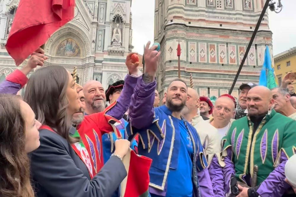 Calcio storico fiorentino 2025: effettuato il sorteggio, ecco i colori che si sfideranno nelle semifinali