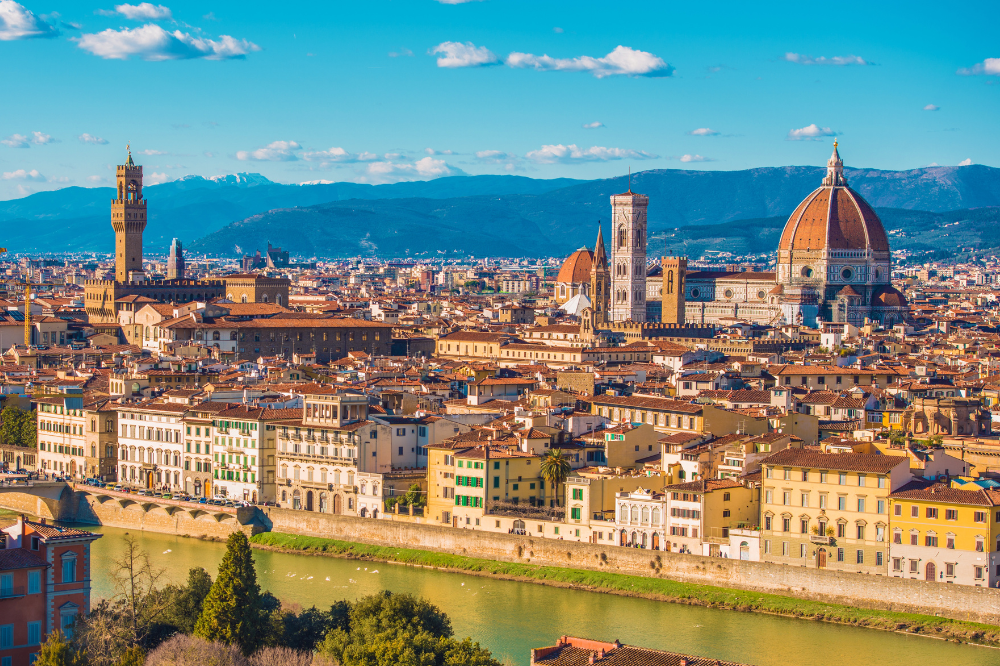 Casa, a Firenze continuano ad aumentare i prezzi di vendita e di affitto