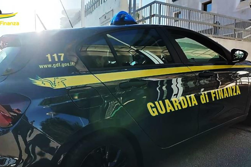 Mille società inesistenti, un unico referente, indagini della Gdf