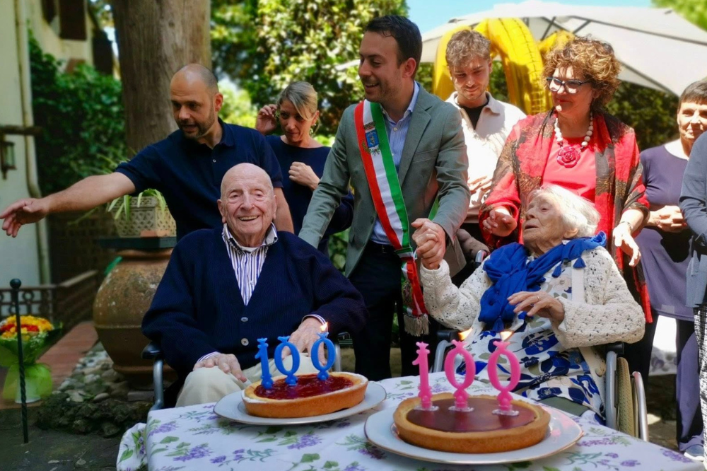 200 candeline in due per i gemelli Paola e Paolo Anzidei