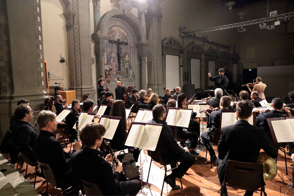 John Scott Marrone sul podio dell’Orchestra da Camera Fiorentina