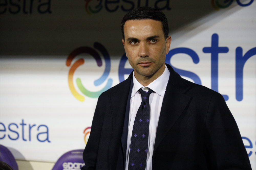 Palladino saluta i tifosi della Fiorentina 