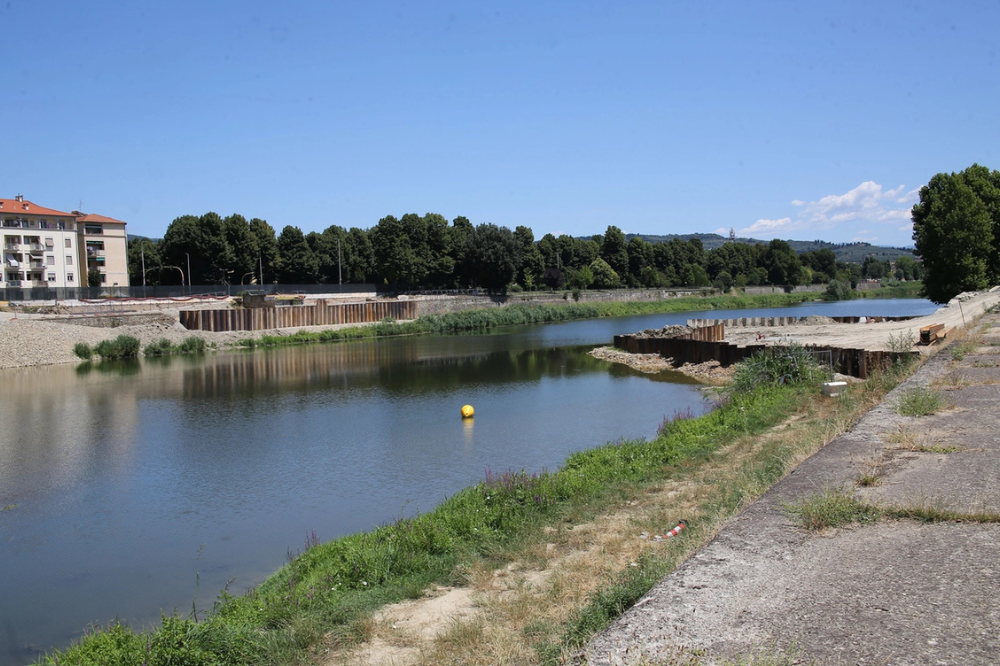 Nuovo ponte sull’Arno, procedono i lavori