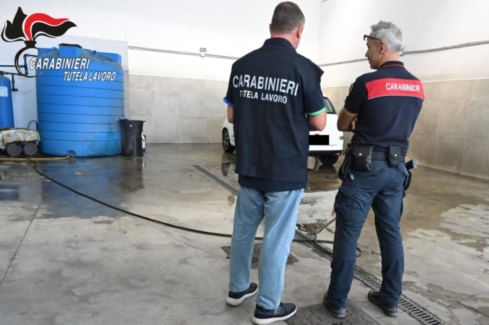 Controlli negli autolavaggi, 10 denunciati e 60mila euro di multe