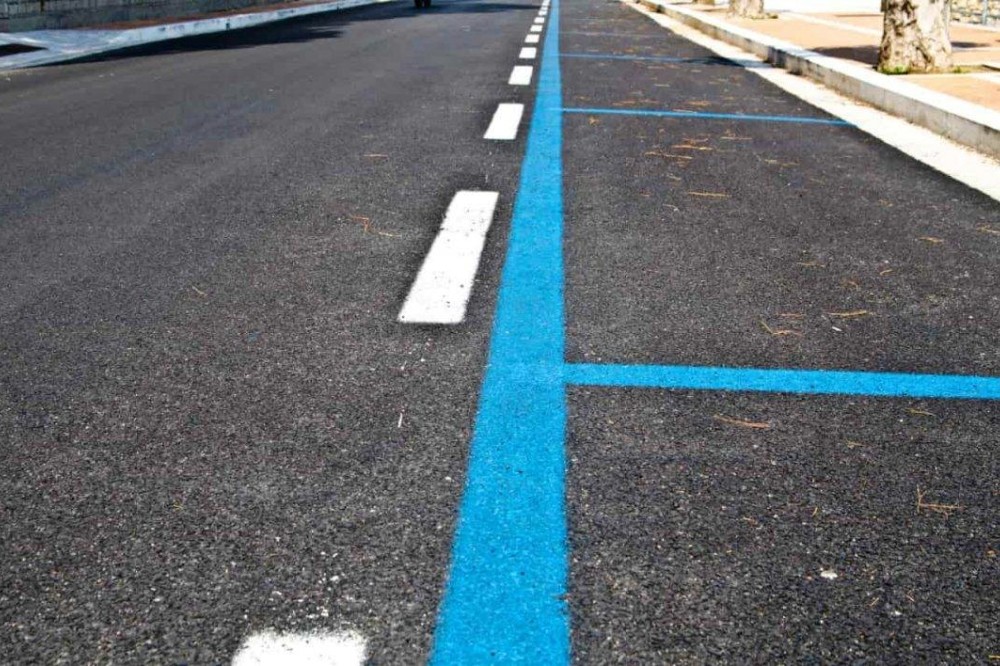 Prato, sosta gratuita nelle strisce blu per tutto il mese di agosto