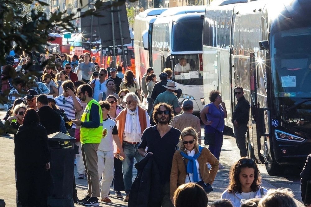 Il Comune prepara un piano per accogliere i turisti giornalieri