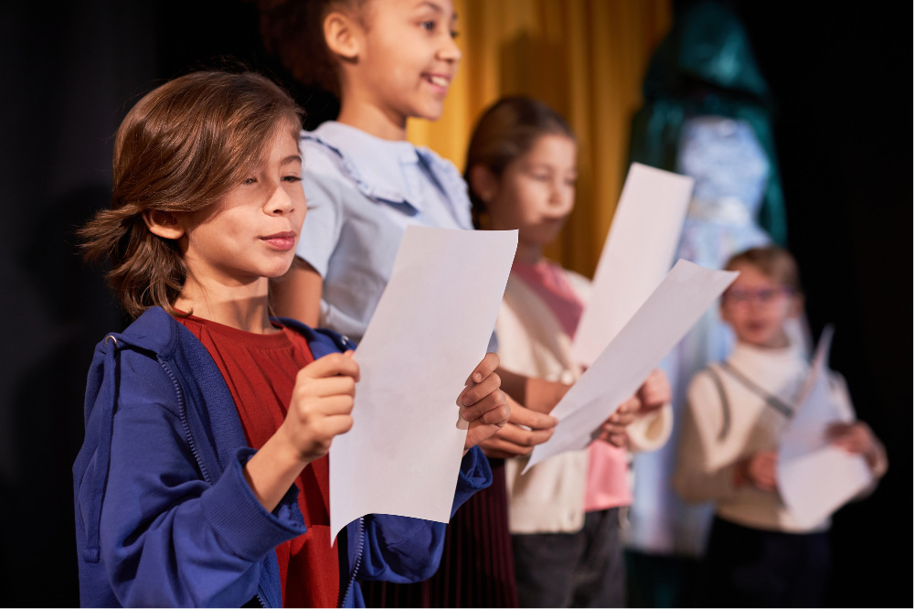 Teatro nelle scuole, il Consiglio della Toscana approva la legge