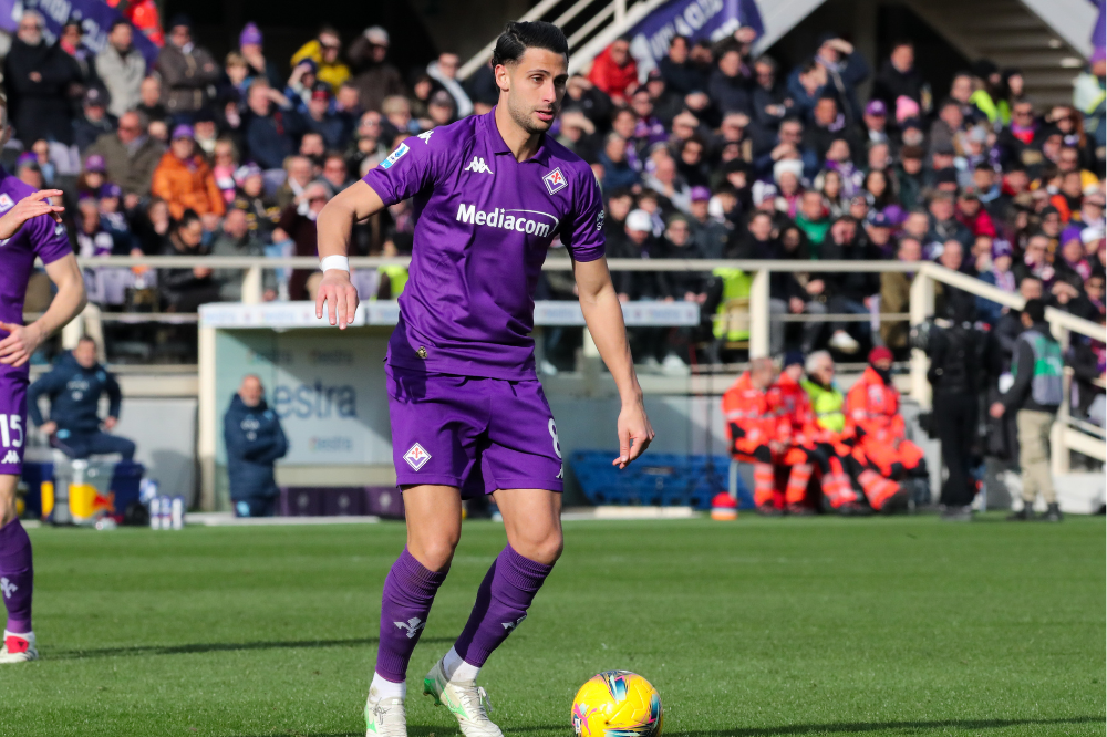 Mandragora in bilico: futuro incerto alla Fiorentina, distanza sull’ingaggio