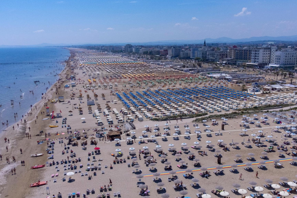 L’allarme di Federconsumatori: “In Toscana i rincari delle spiagge fra i più alti d’Italia”
