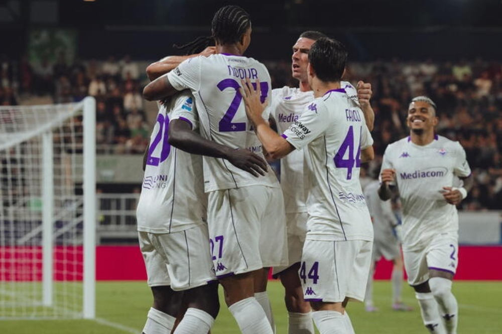 Fiorentina in Sardegna per la prima di campionato
