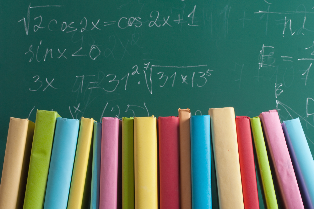 A breve il ritorno a scuola, le famiglie fanno i conti con l’aumento dei prezzi