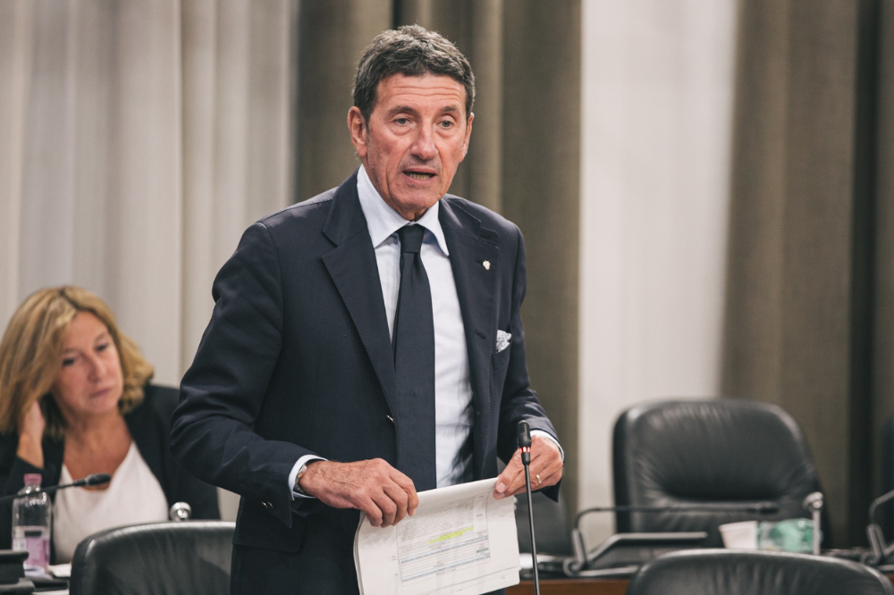 Giovanni Galli (Lega): “L’aeroporto di Firenze va fatto, ma la Regione sta sbagliando tutto”