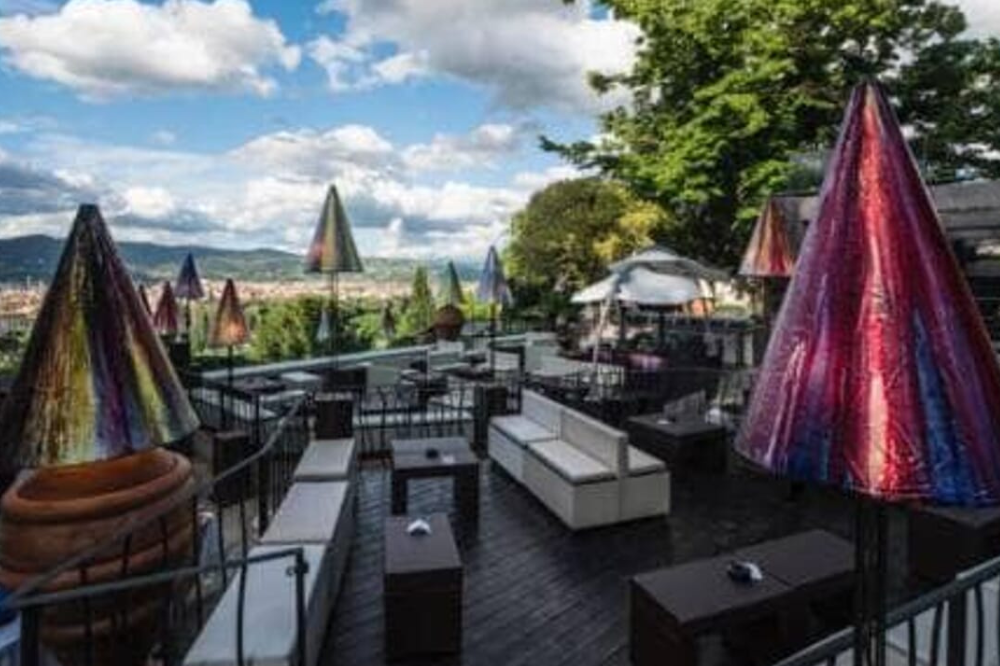 Contenzioso sul “Santhouse” di piazzale Michelangelo: la battaglia in tribunale