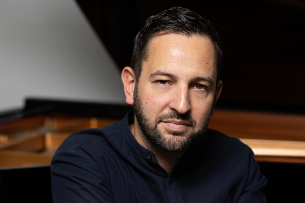 Pianoforte per mano sinistra: Giovanni Nesi  solista dell’Orchestra Toscana Classica