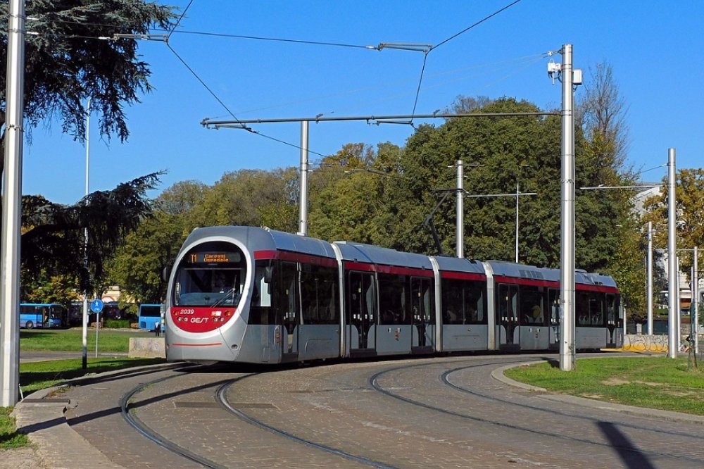 Sciopero degli autisti di bus e tram per il primo giorno di scuola