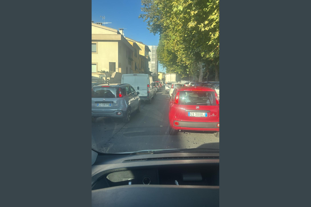 Ricomincia la scuola, Firenze bloccata