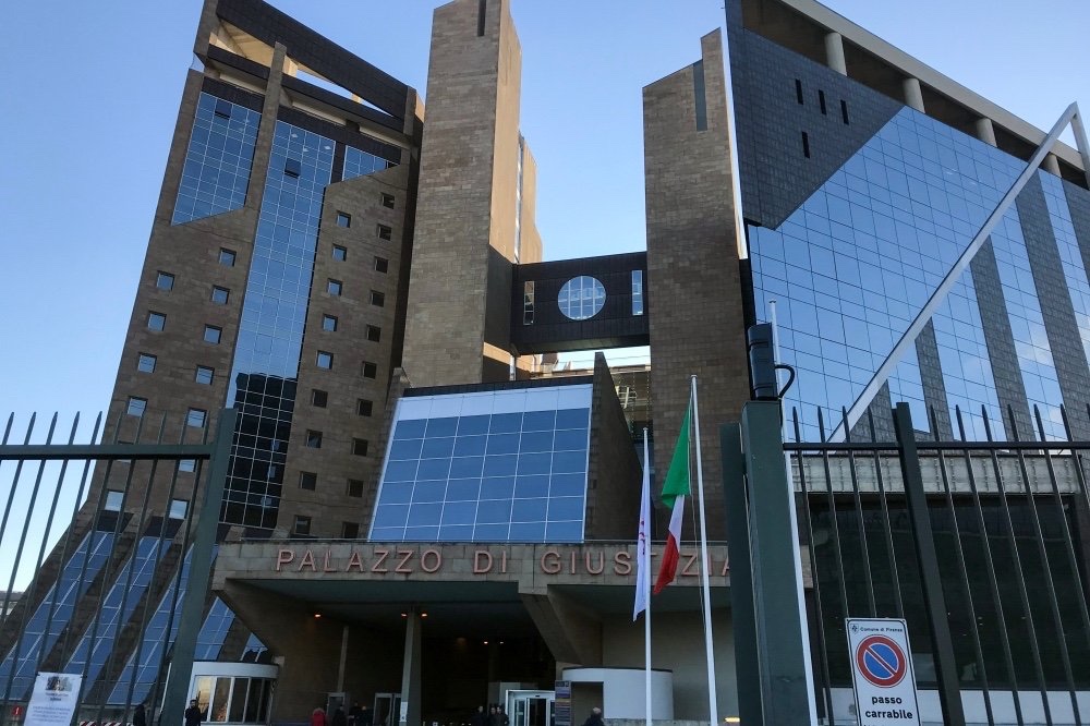 Immobile occupato per anni, dalla Cassazione la conferma al risarcimento per il proprietario