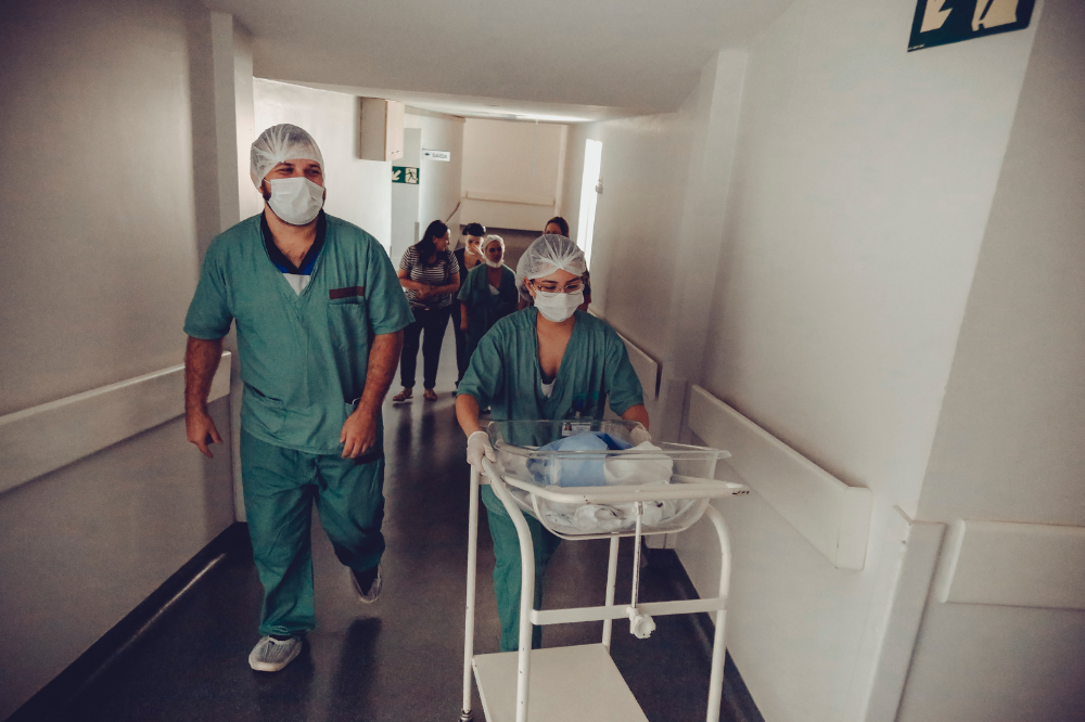 Infermieristica, in calo le iscrizioni al corso di laurea nelle università toscane
