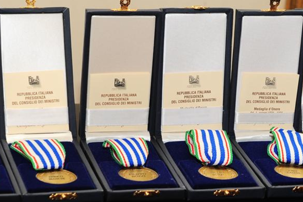 Giornata degli internati nei lager, consegnate le Medaglie d’onore in prefettura a Firenze