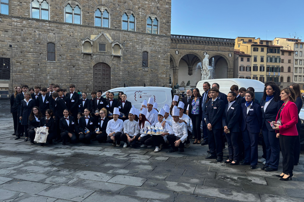 Due furgoni per gli istituti alberghieri: la Fondazione CR Firenze al fianco delle scuole