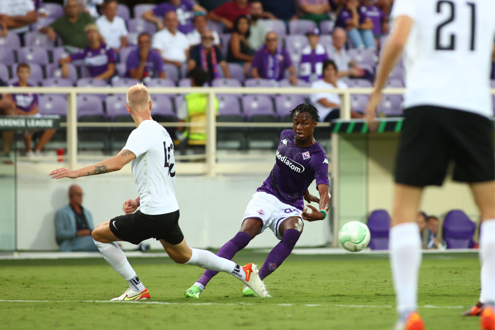 Fiorentina, Kouamé tornato in gruppo ma il rientro in campo non è ancora vicino