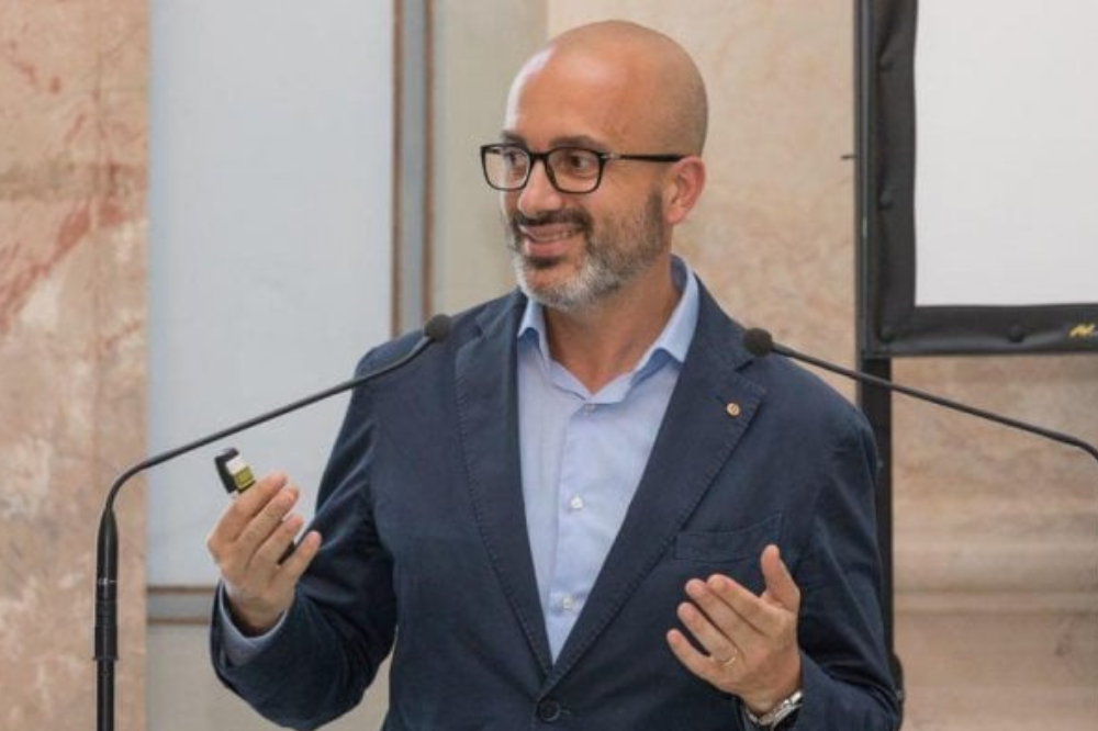 Monopattini, a Firenze 186 sanzioni per mancato uso del casco