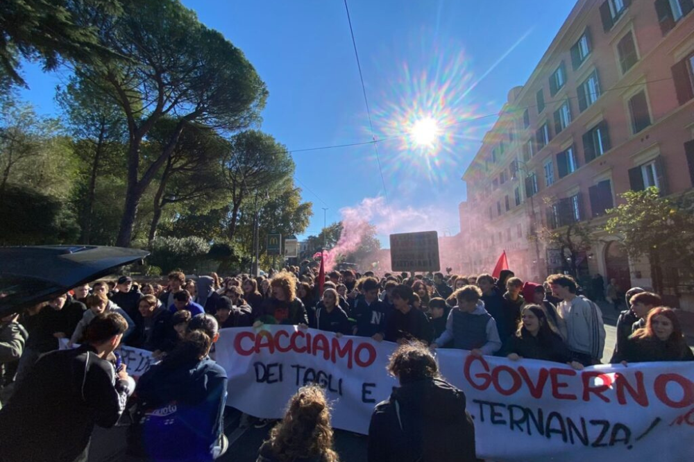 Firenze, presidio del liceo Michelangelo contro l’ipotesi di accorpamento