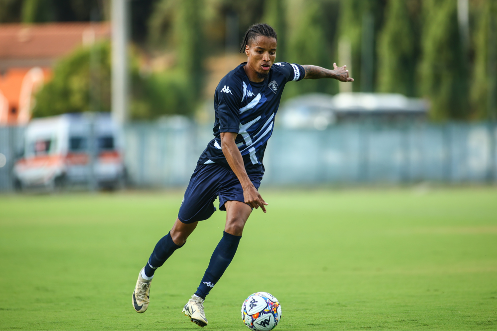 Infortunio in allenamento per Tyronne Ebuehi
