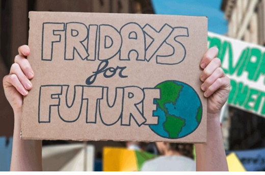 Fridays for Future, flash mob a Firenze: “Il miliardario ha detto stop”