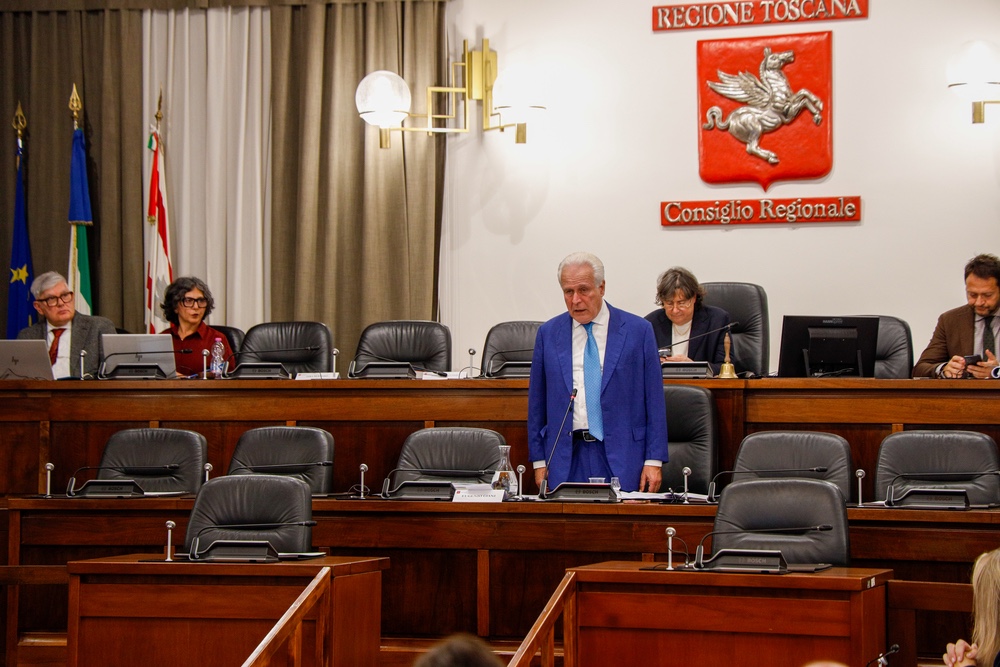 Giani: “Modello toscano welfare contro l'inverno demografico”