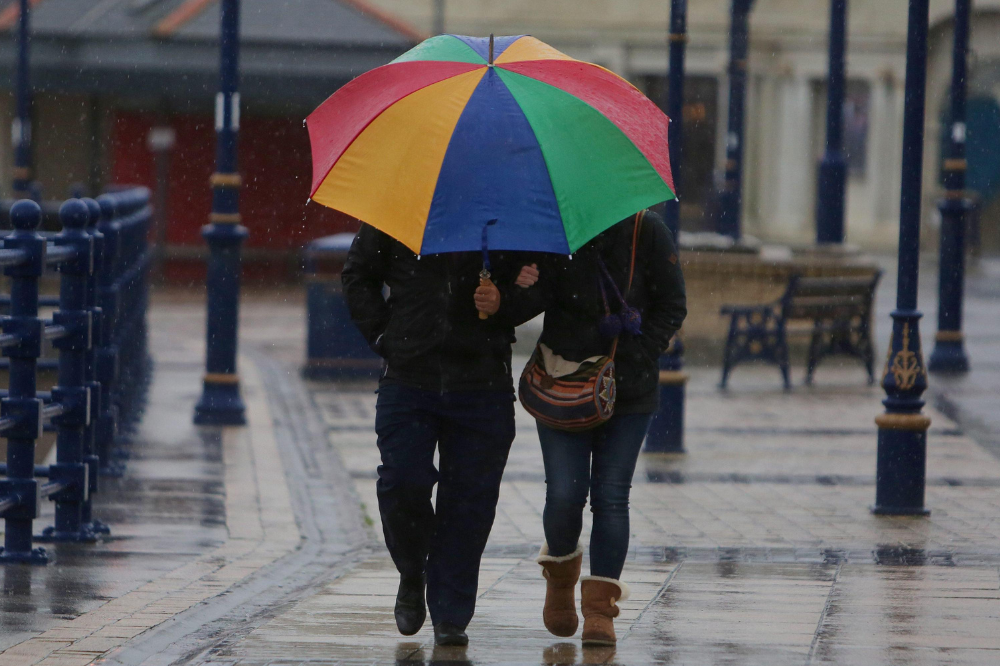 Maltempo, prorogato il codice giallo per temporali in Toscana