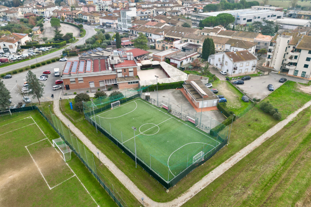 Il campo in sintetico di Ponte a Elsa intitolato a Giuliano Ciampalini