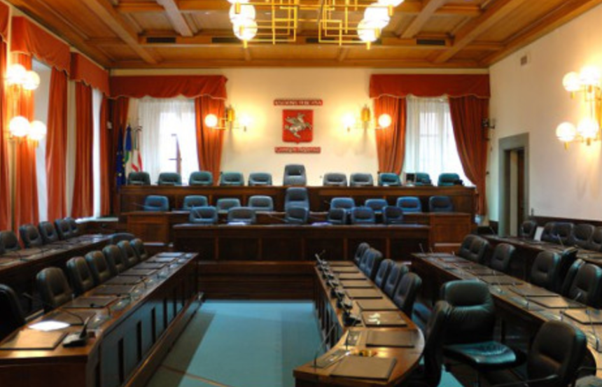 Programma di governo Giani, centrodestra critico: “Toscana ferma al palo”
