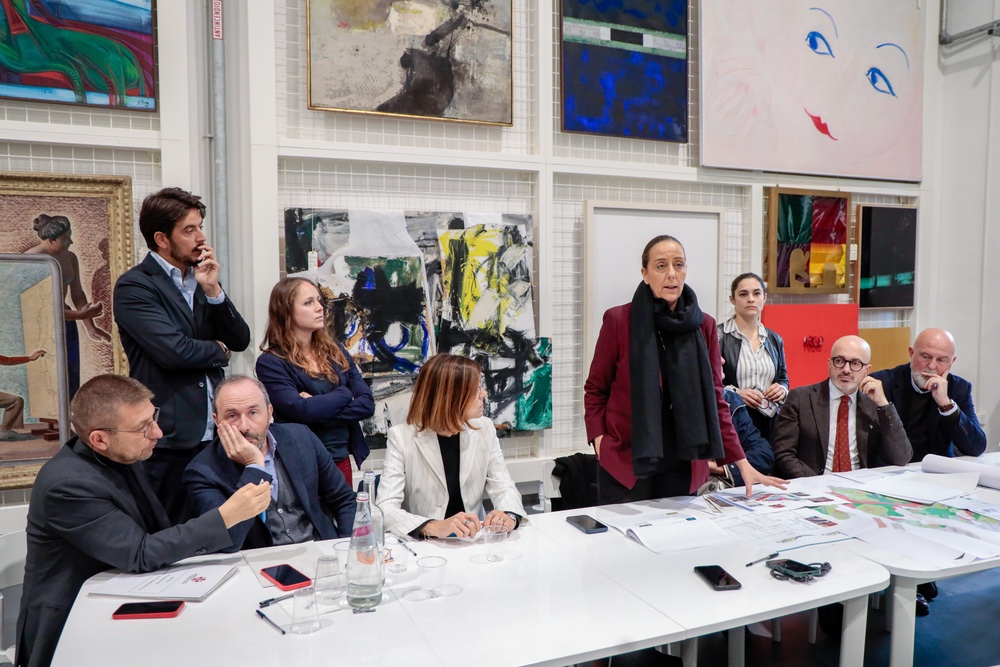 Il Comune vuole riportare in centro i lavoratori