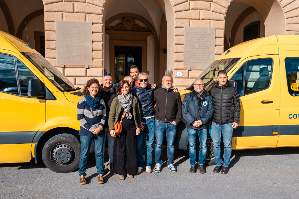 Due nuovi scuolabus per il Comune di Sesto Fiorentino