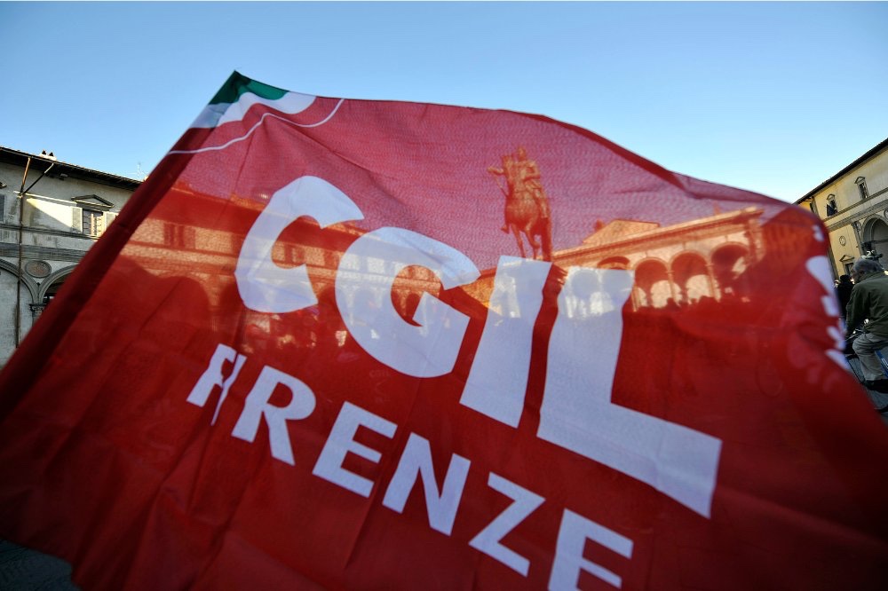 Moda, presidio a Firenze: “No allo scudo penale per i committenti”