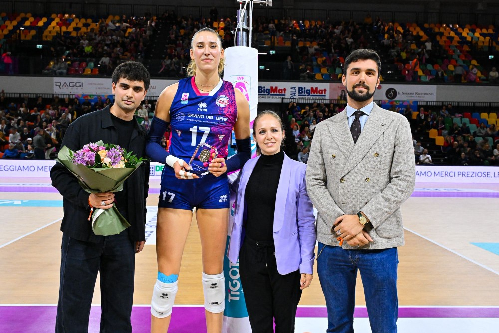 Ekaterina Antropova premiata al Festival Il Magnifico con il primo riconoscimento “Sport”